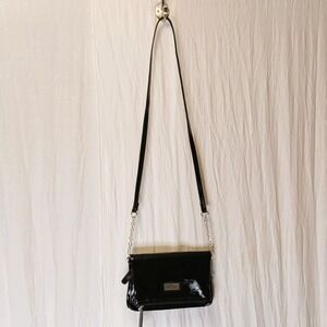Kenneth Cole Reaction Black Faux Patent Leather Crossbody Bag Silver Chain